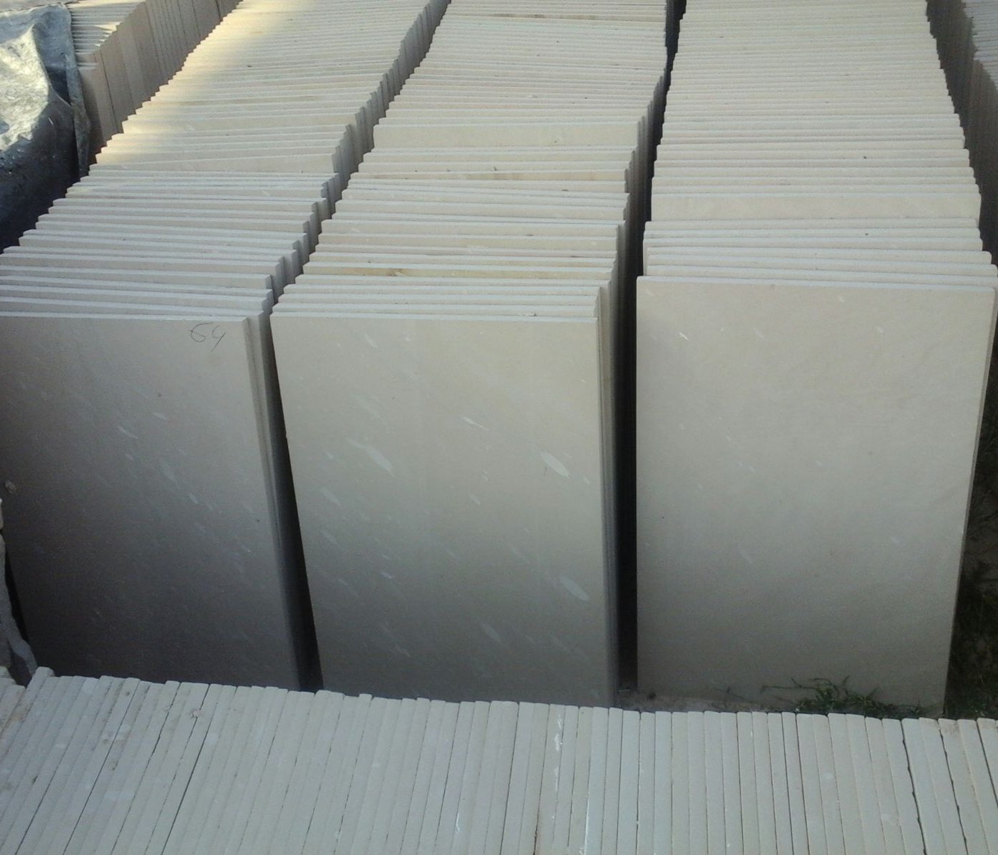 Dholpur Beige Sandstone honed tiles